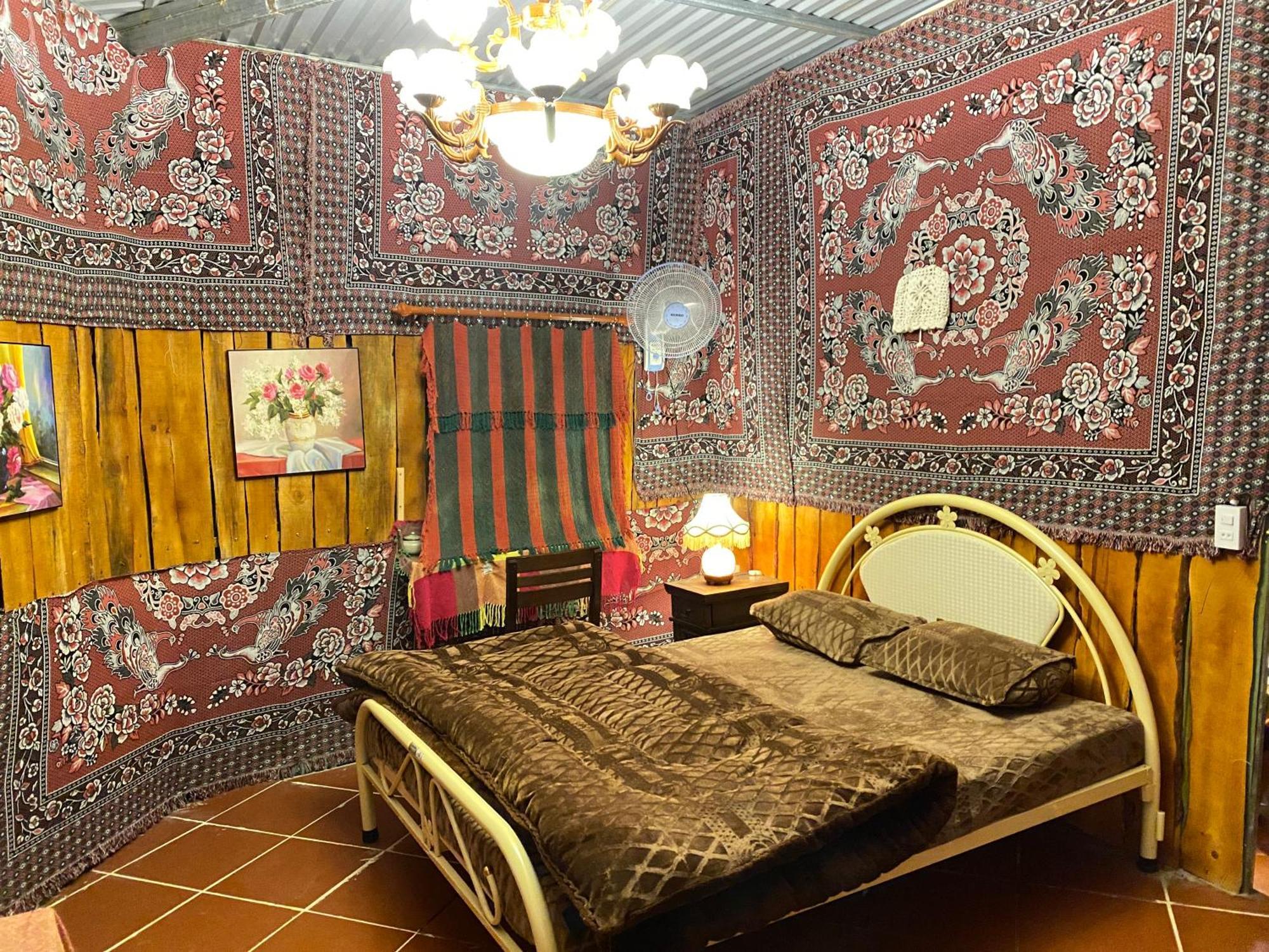 Hotel Coi Nguon Farm Glam Mang Den Kon Von Kla Exterior foto