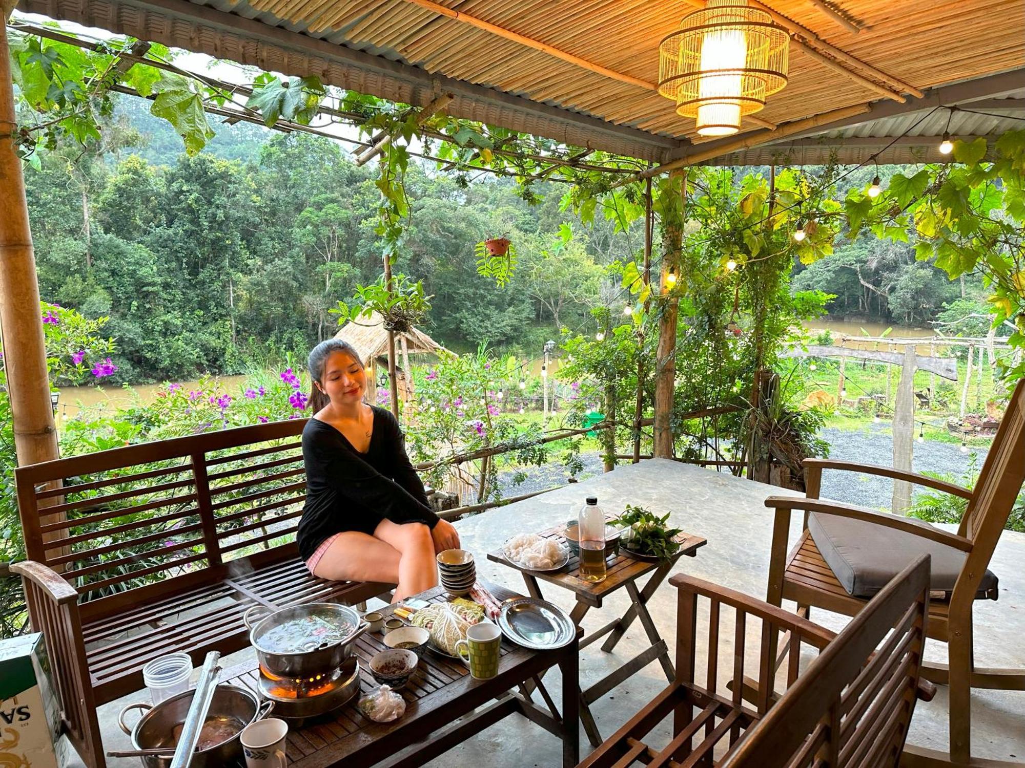 Hotel Coi Nguon Farm Glam Mang Den Kon Von Kla Exterior foto
